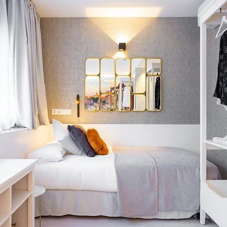 Fly Rooms Madrid Airport Extérieur photo