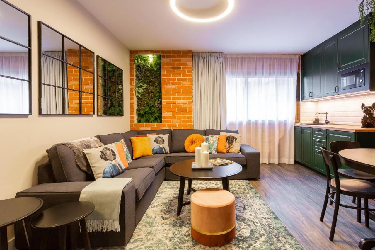 Fly Rooms Madrid Airport Extérieur photo