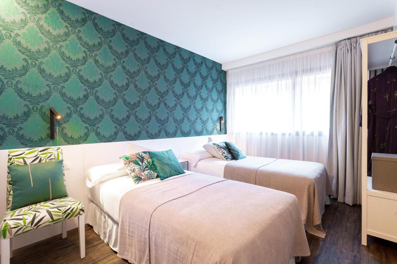 Fly Rooms Madrid Airport Extérieur photo