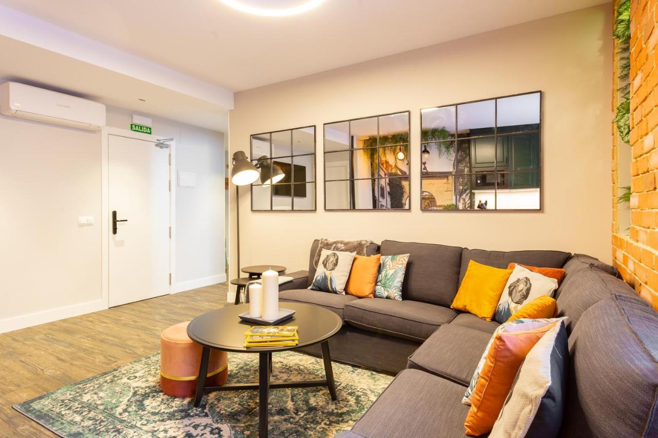 Fly Rooms Madrid Airport Extérieur photo