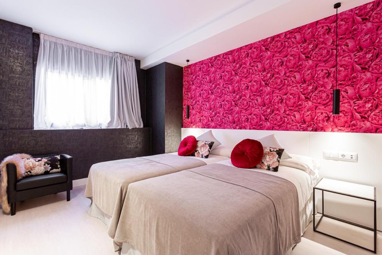 Fly Rooms Madrid Airport Extérieur photo