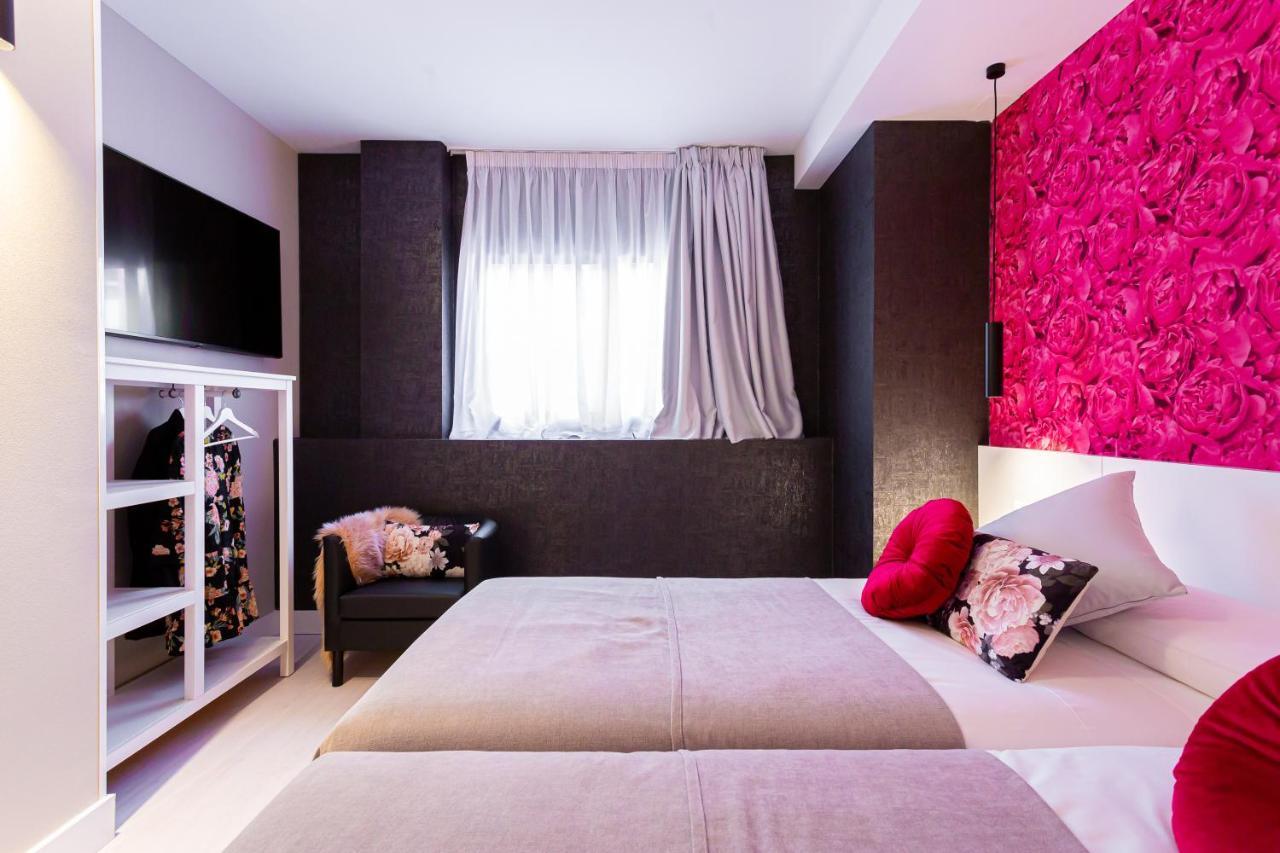 Fly Rooms Madrid Airport Extérieur photo