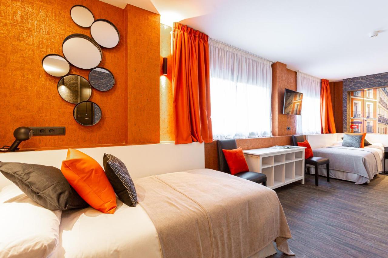 Fly Rooms Madrid Airport Extérieur photo