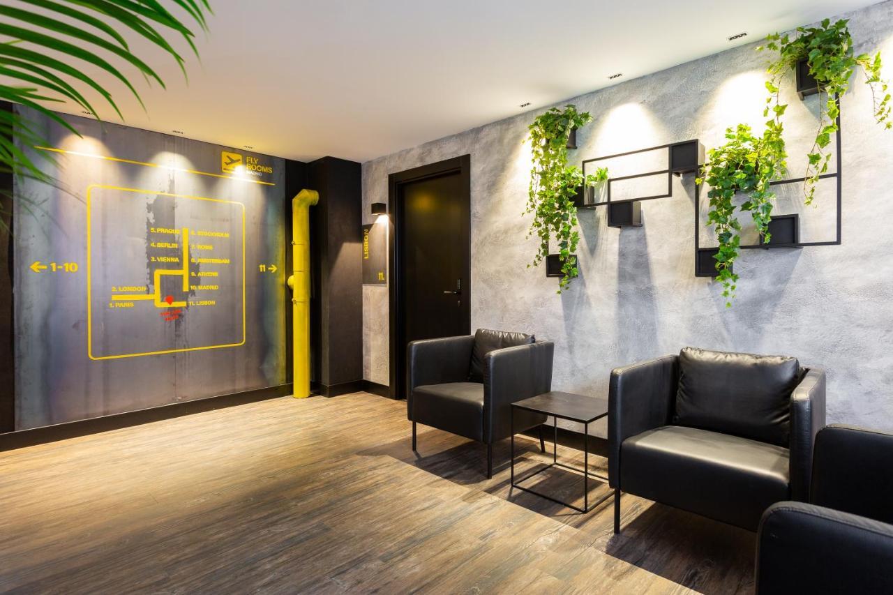 Fly Rooms Madrid Airport Extérieur photo