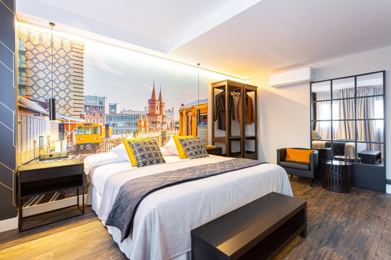 Fly Rooms Madrid Airport Extérieur photo